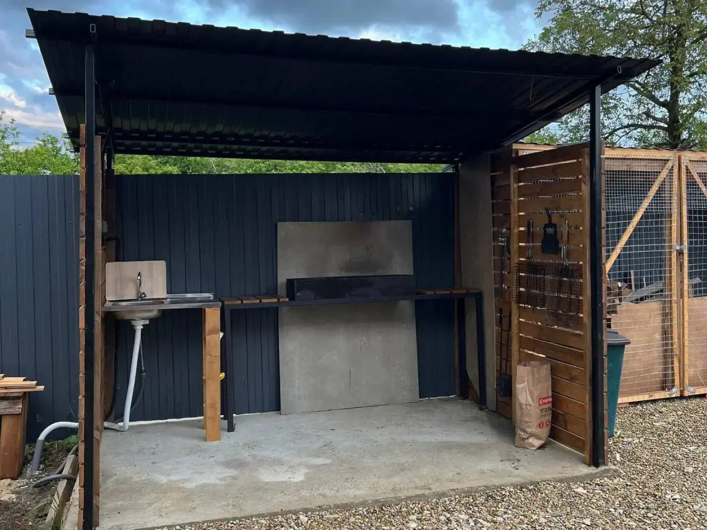 Частный дом Barn-House у леса с бассейном и банным чаном