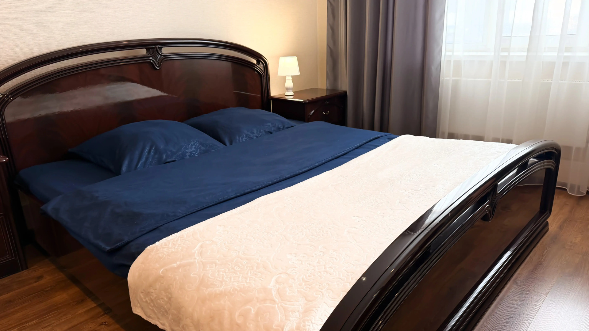 Квартира Дизайнерская с Джакузи