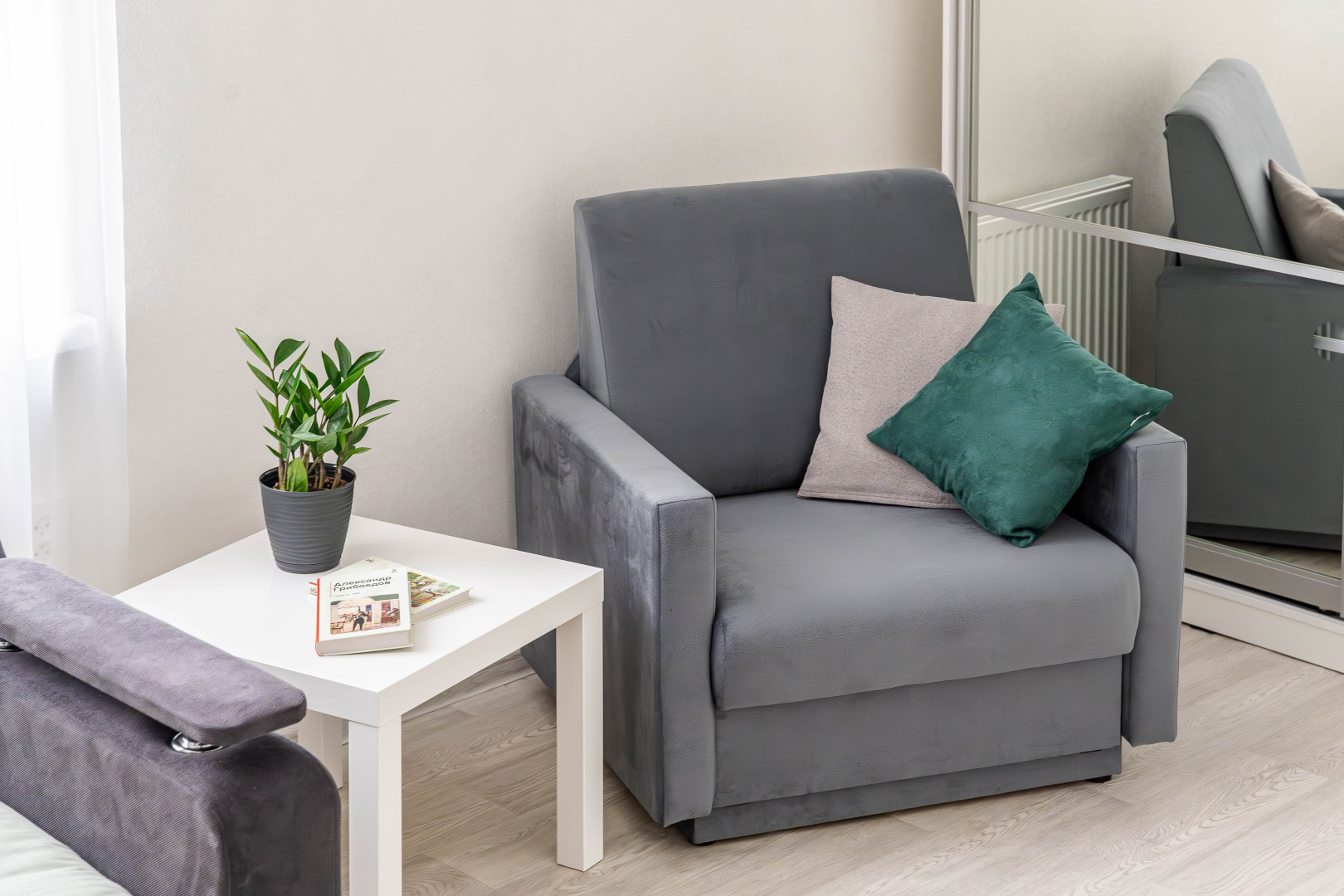 Квартира Light у Ленинского проспекта Satin Home