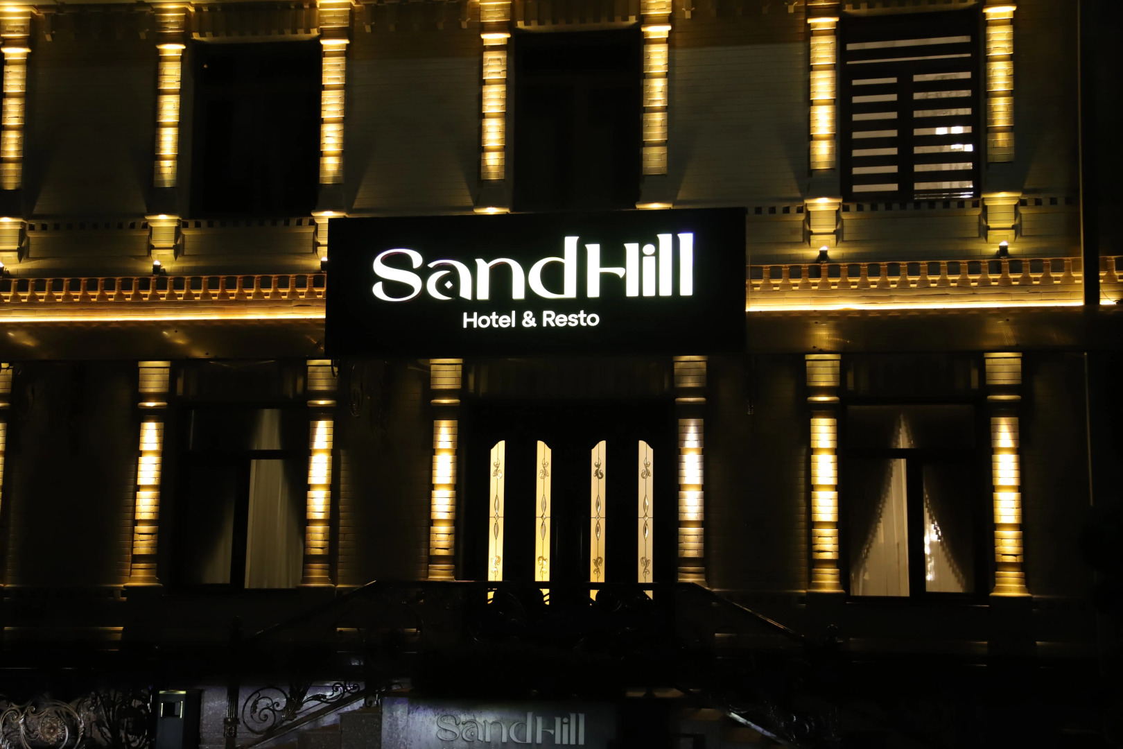 Отель Sandhill Hotel&Resto