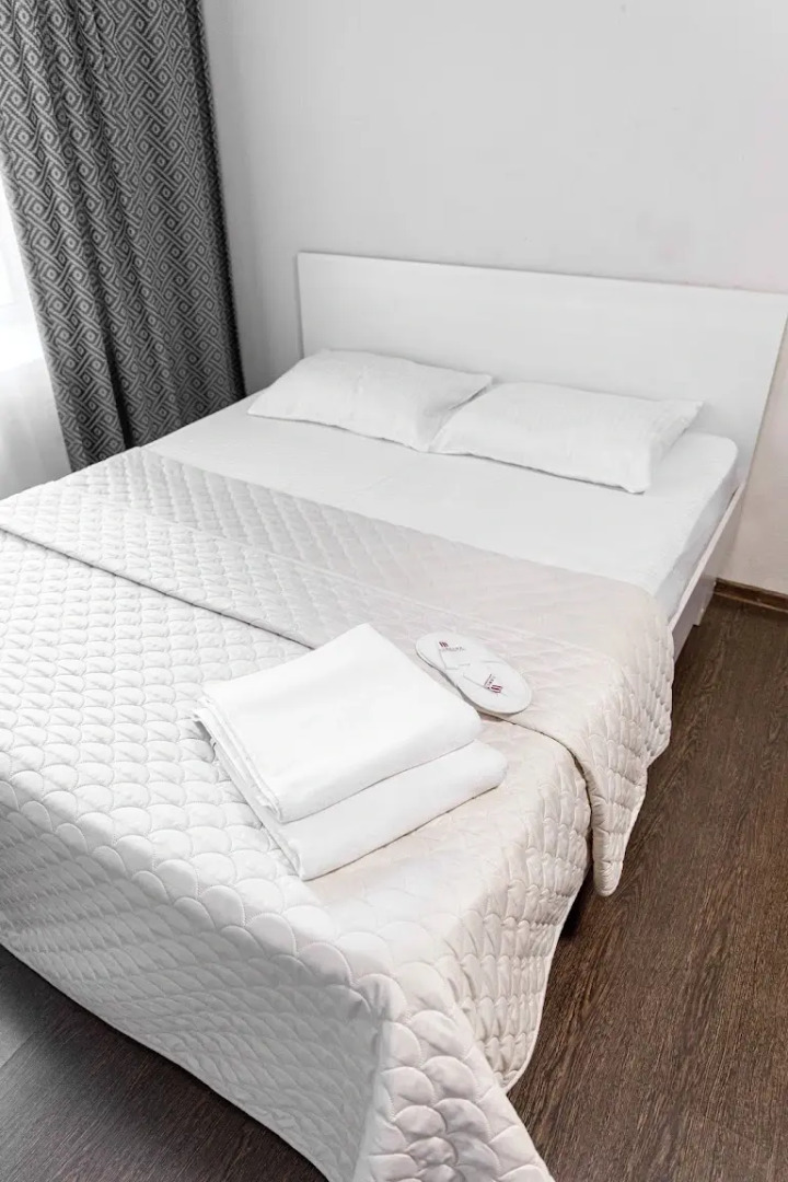 Апартаменты  Дзержинского 13