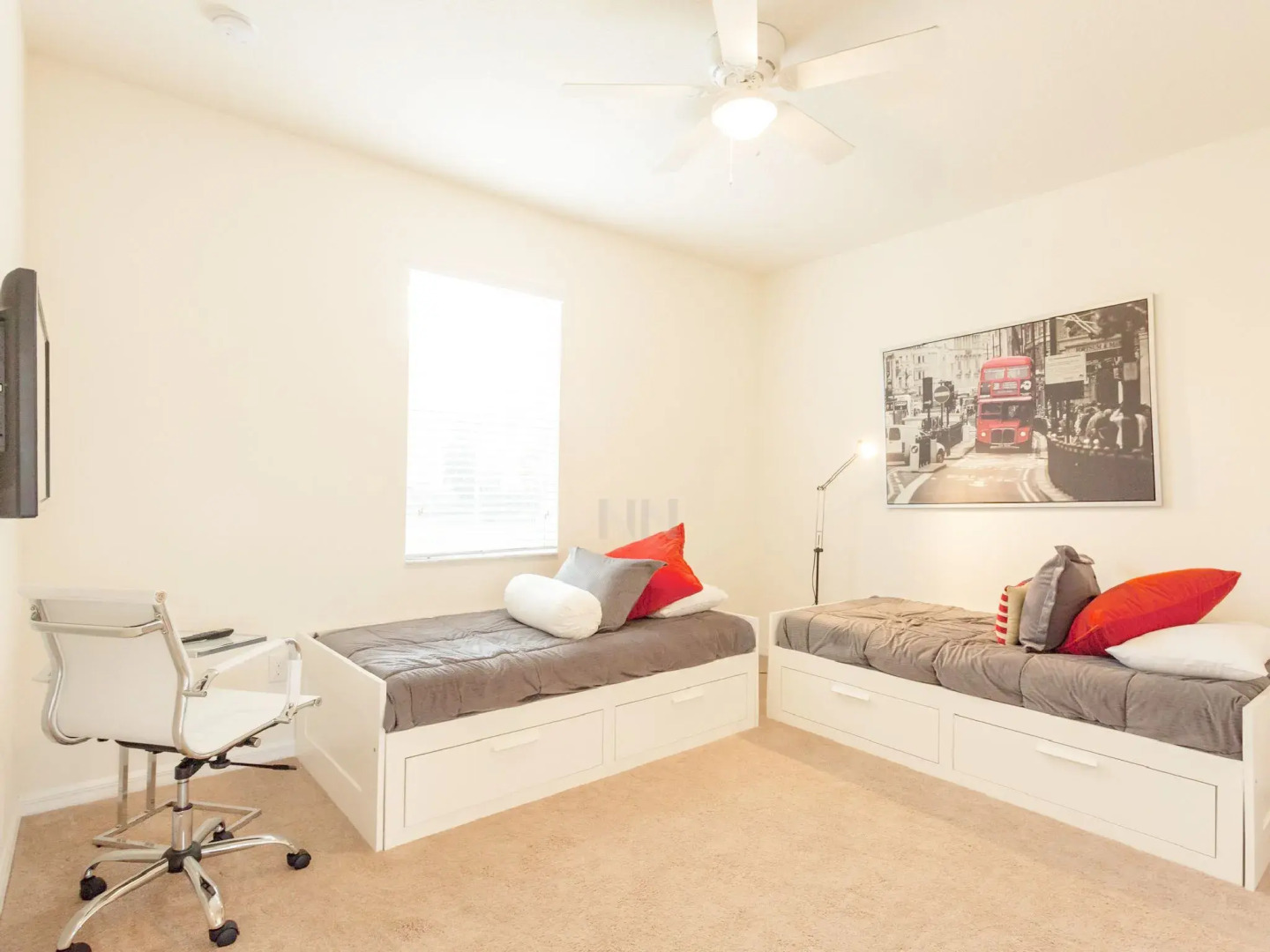 Вилла Favorite Vacation Homes