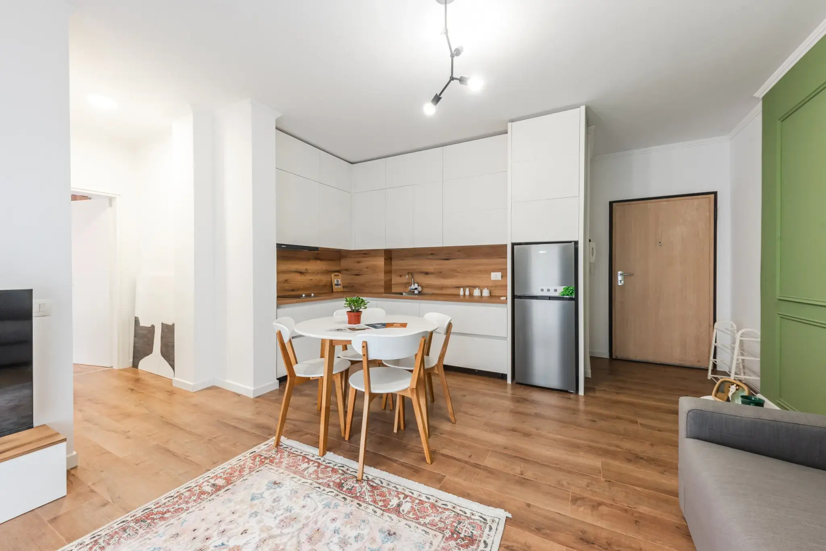 Апартаменты City Central Apartment