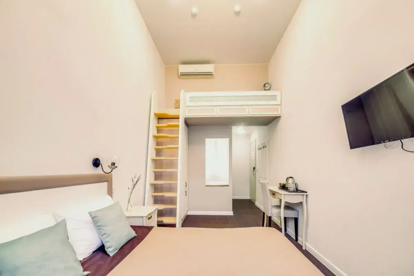 Отель Эпиграф