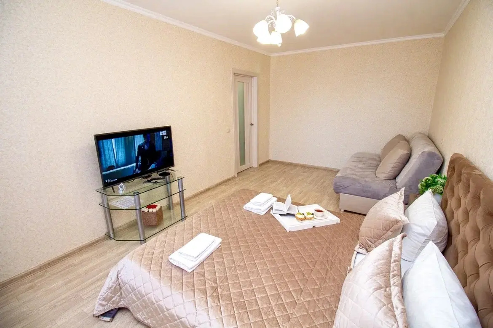 Апартаменты FSF Советский 6/2-Бесконтактный заезд