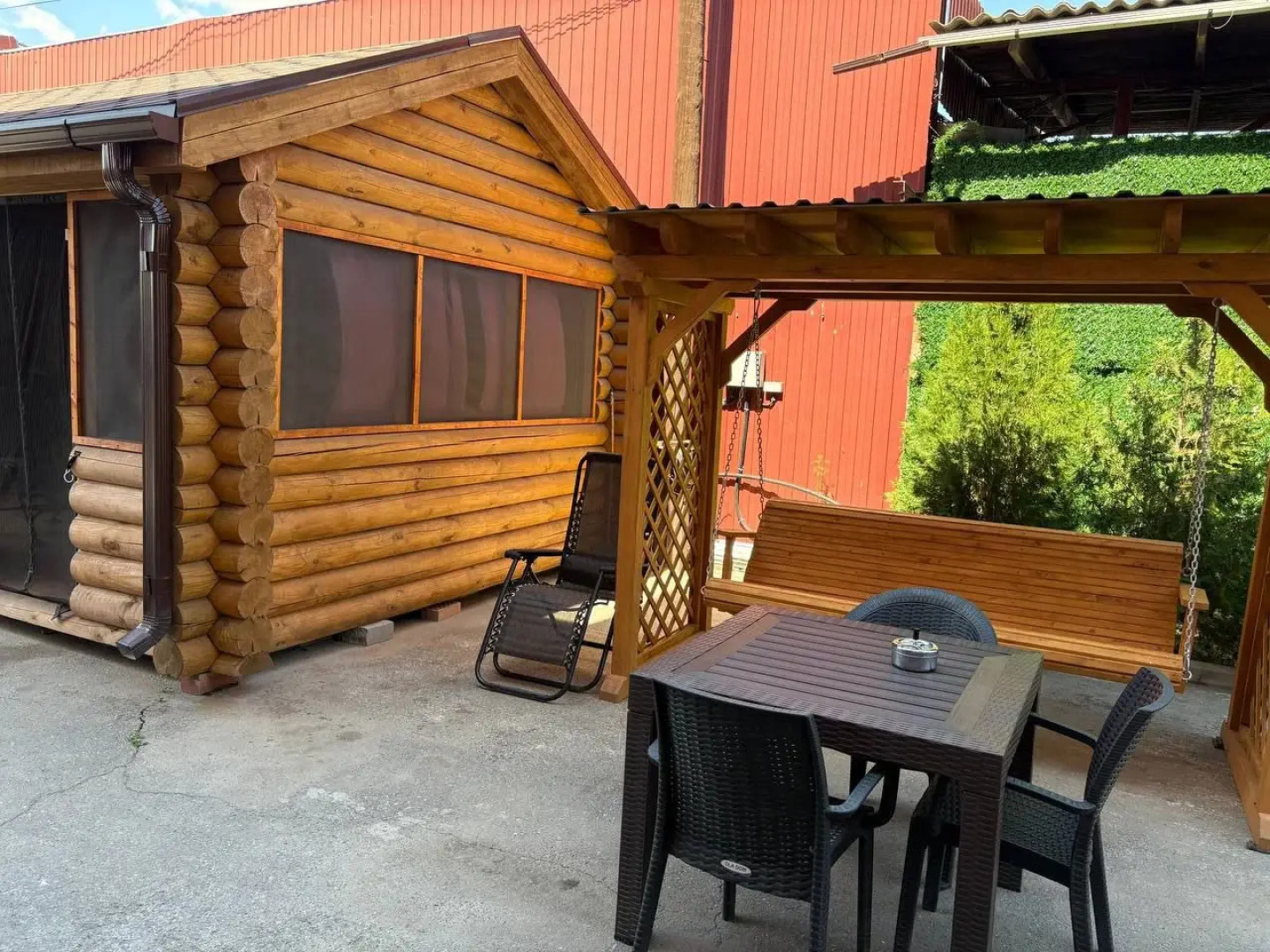 Гостевой дом  Лесная Биржа 18