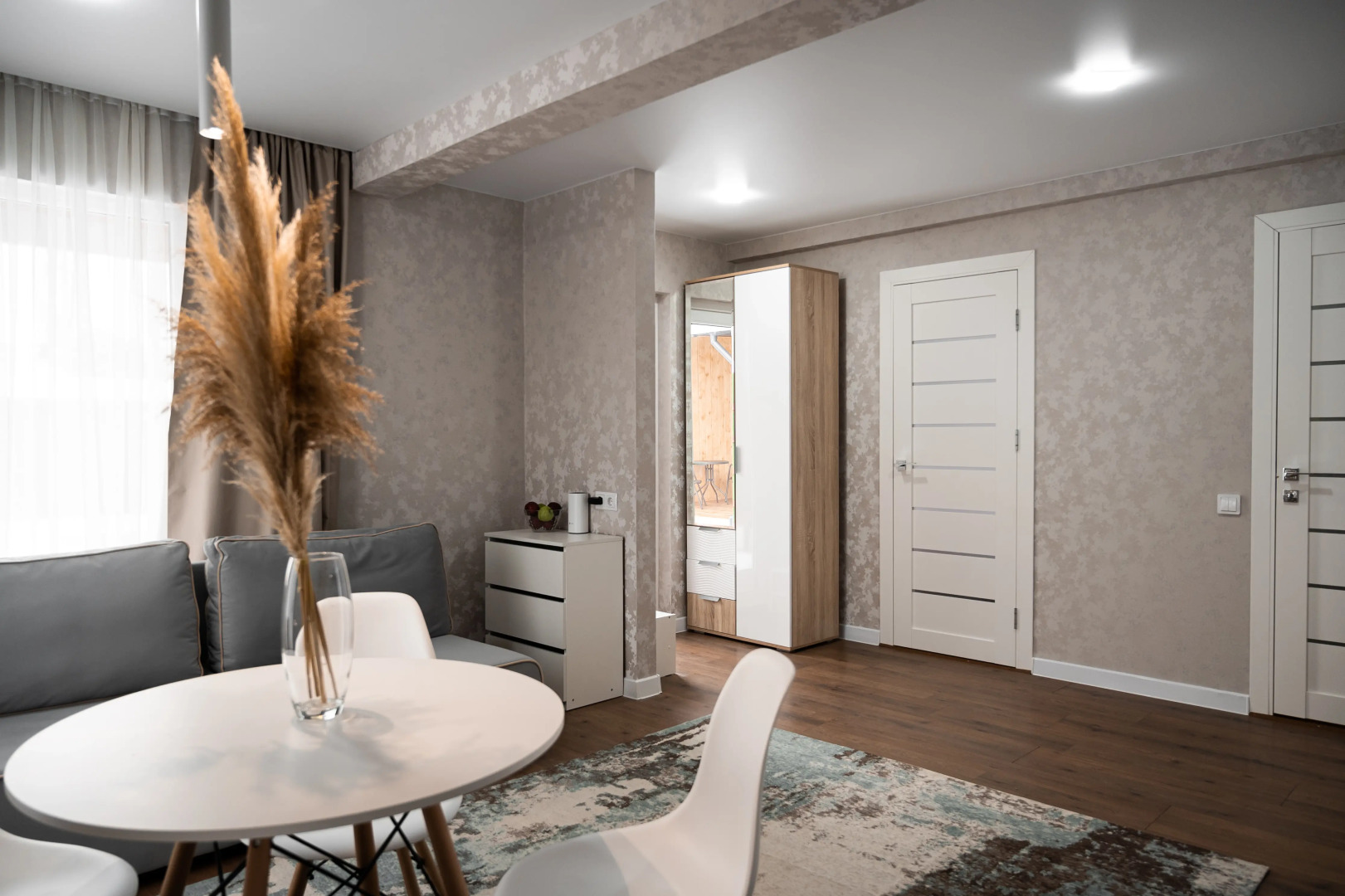 Меблированные комнаты Ecosuite Family