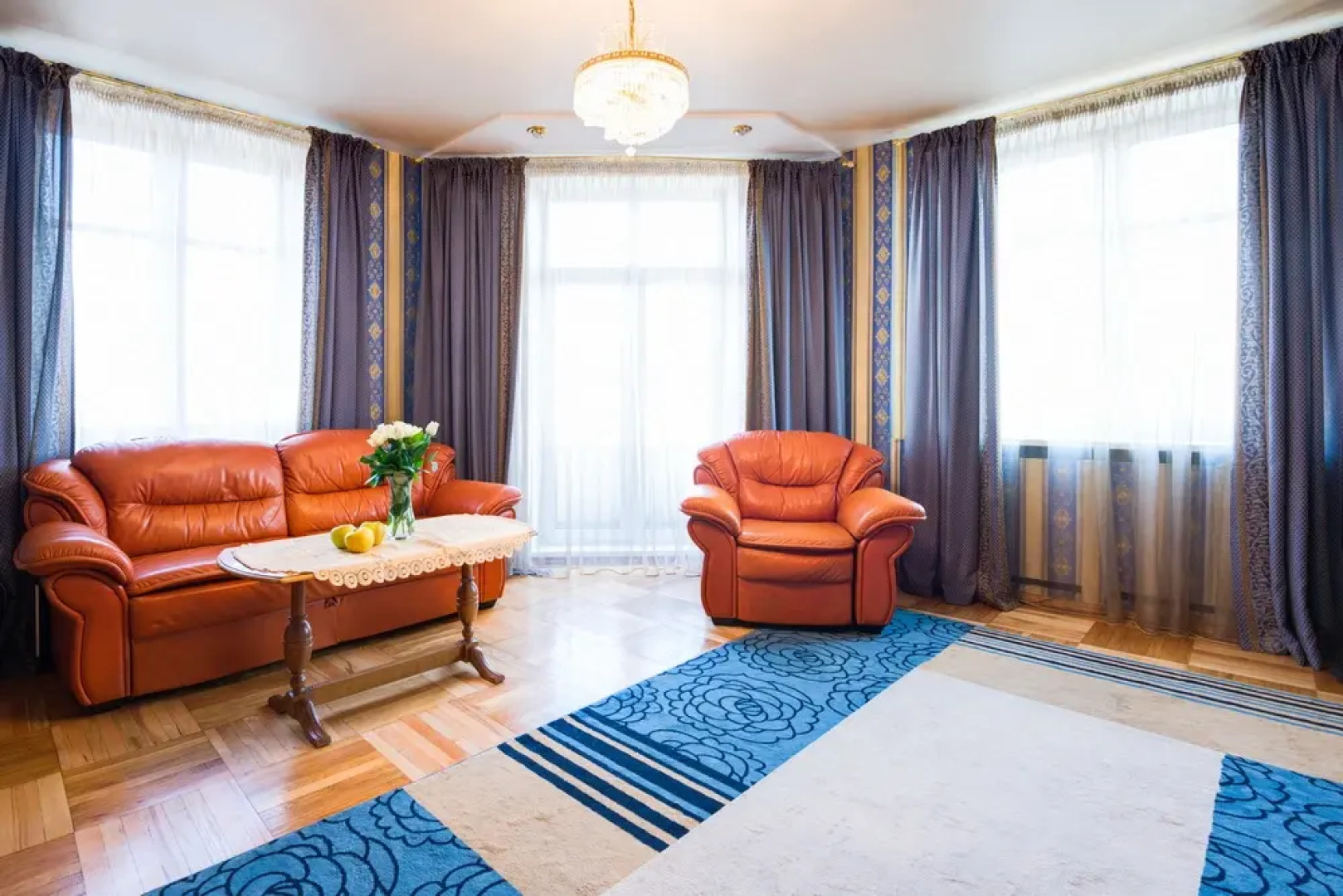 Апартаменты на Площади Победы