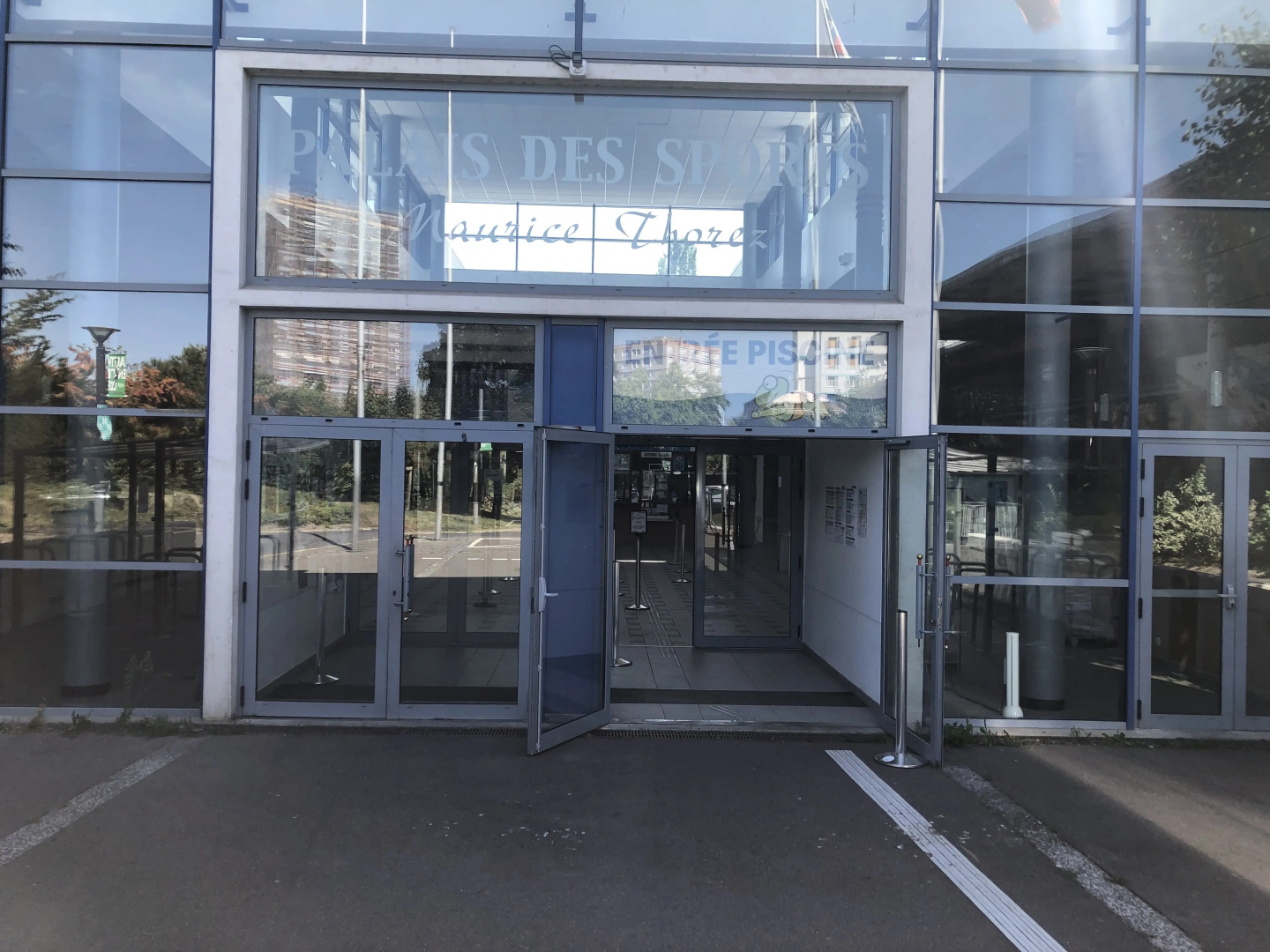 Апартаменты Big Apart Nanterre City