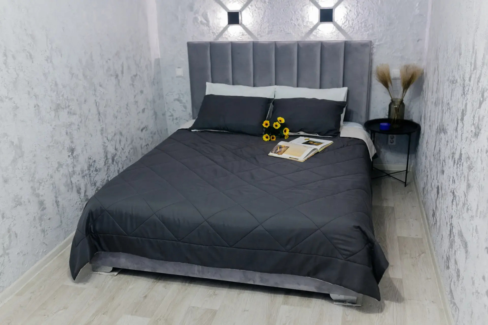 Апартаменты Альфа Хоум Плюс в Самом Центре Челябинска