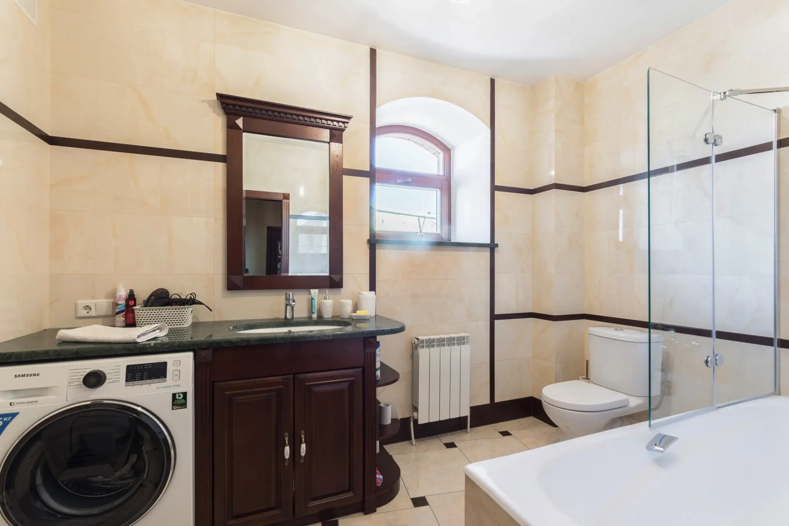 Апартаменты Большие красивые апартаменты напротив Кремля