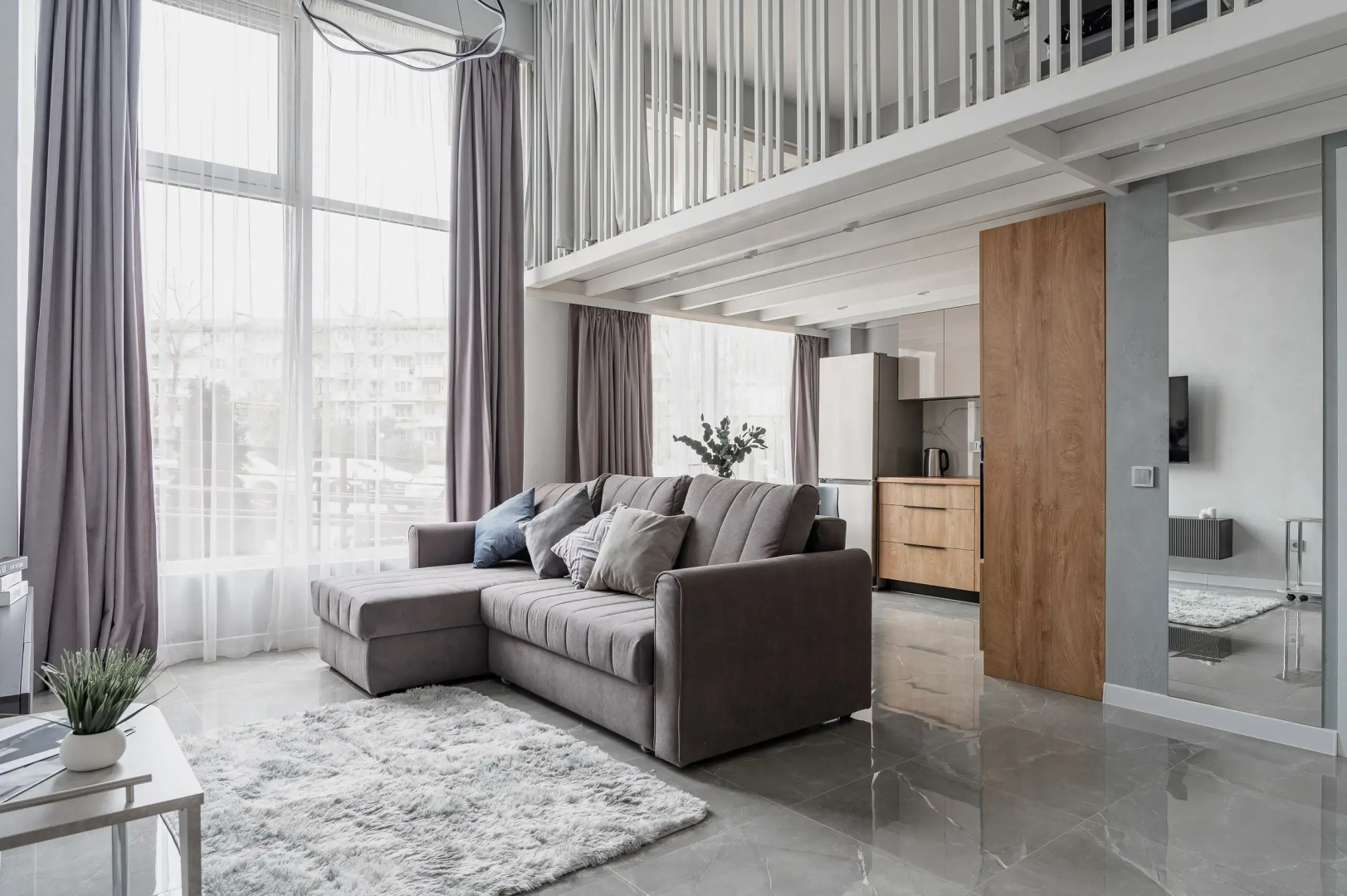 Двухуровневая квартира у реки. Кватро 3/3