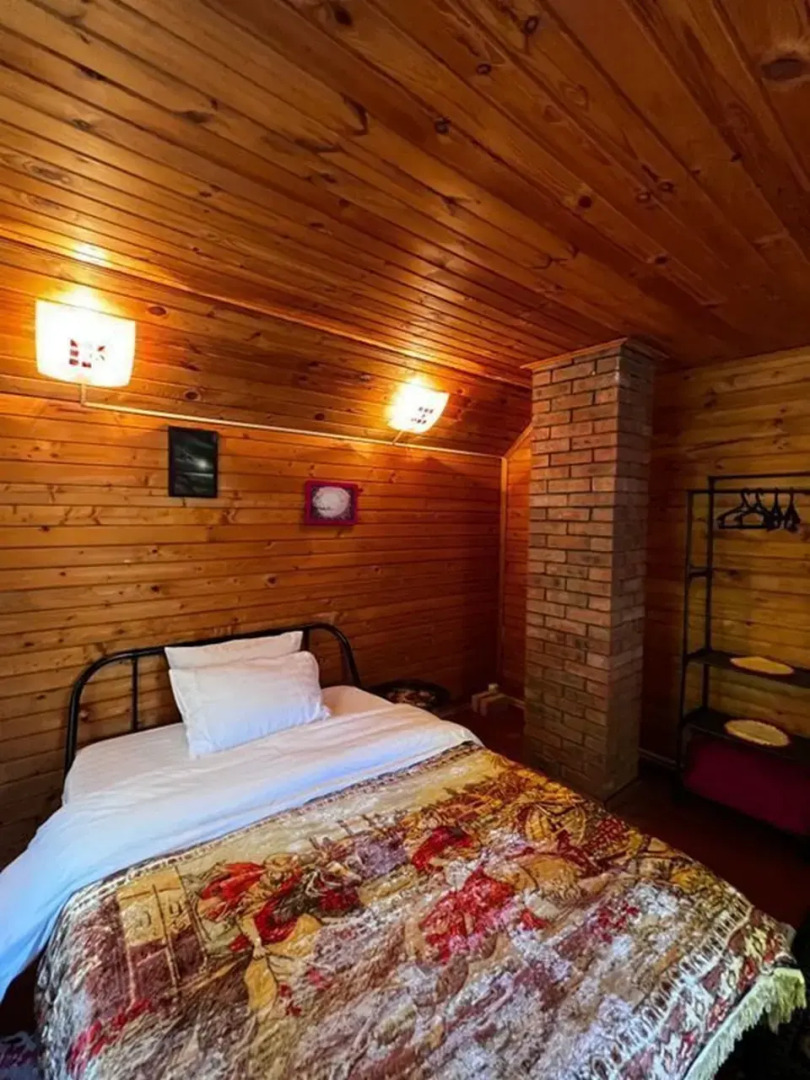 Частный дом четырехкомнатная дача, 95 м²