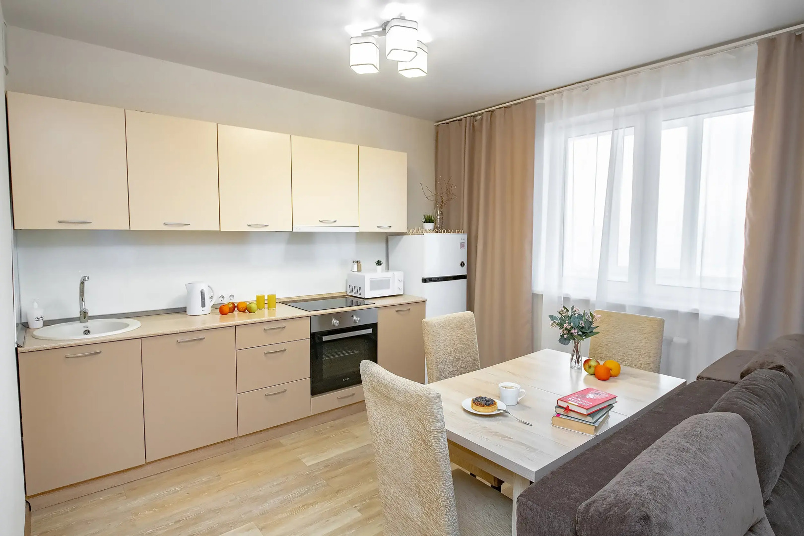 Апартаменты TopHouse на Можжевеловой 18, 12 этаж