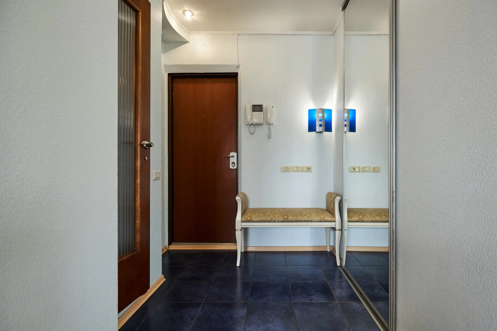 Квартира Замечательная в Центре Города рядом с ДГТУ