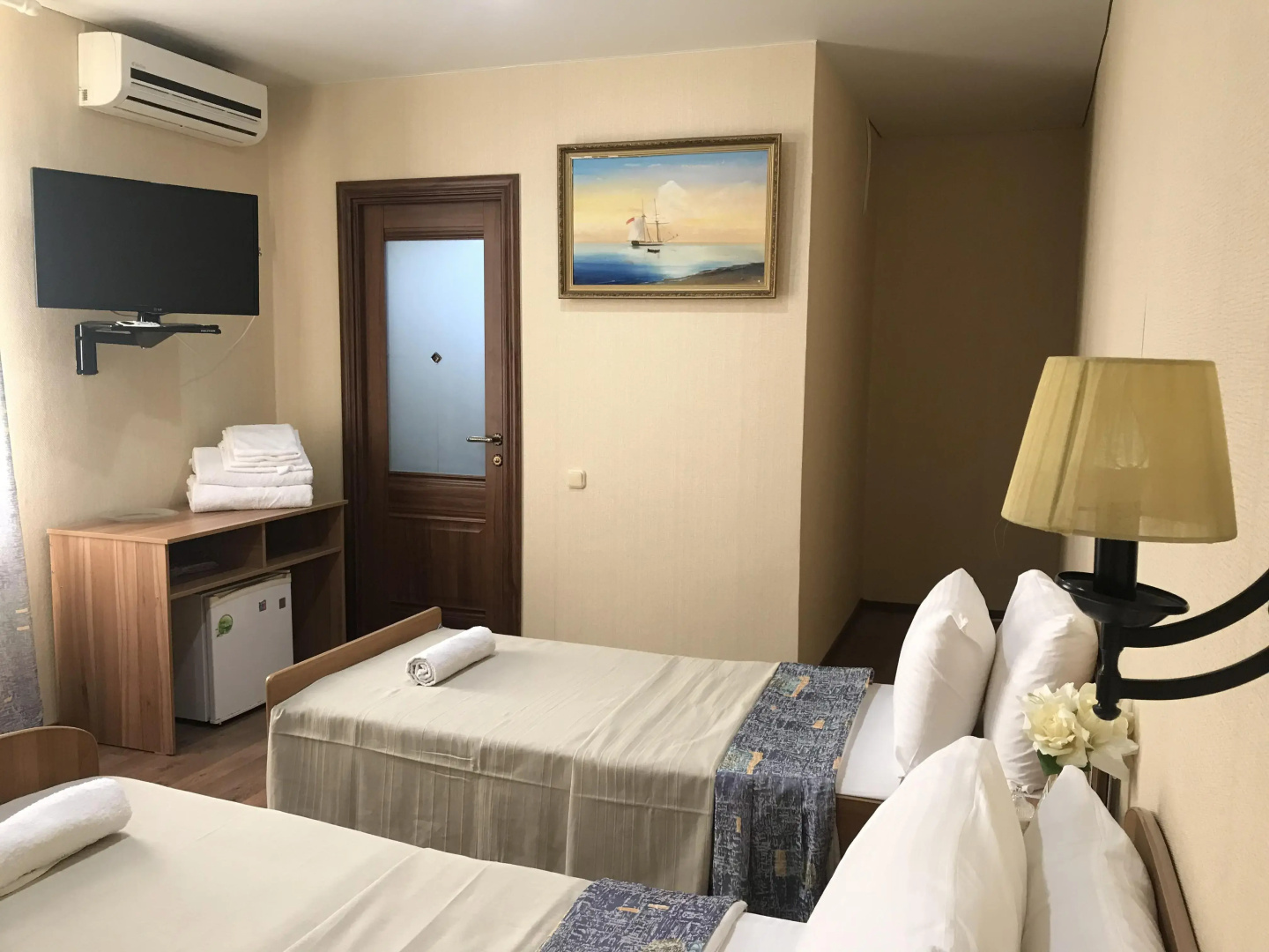 Tri Bogatyirya Guest House