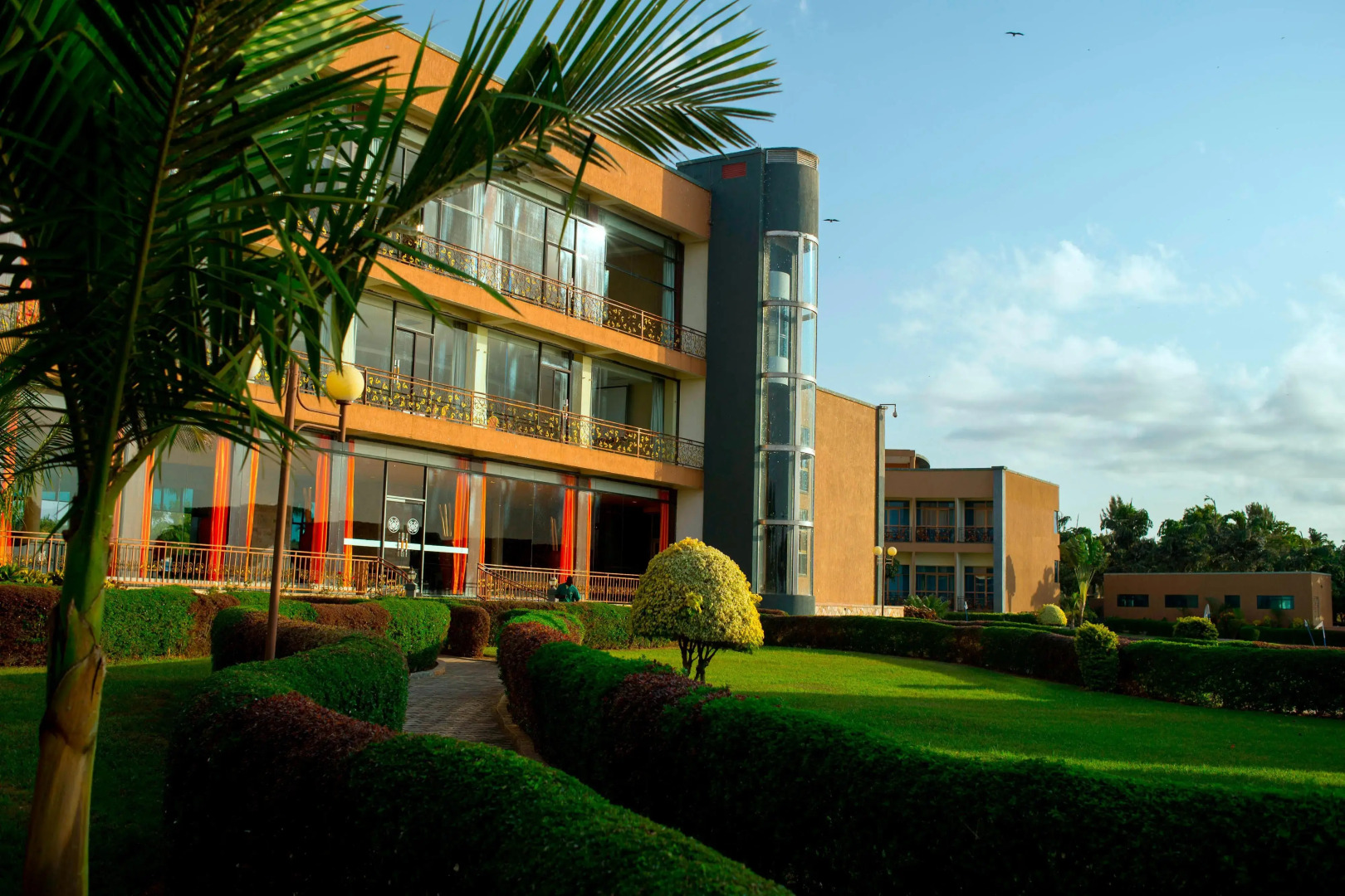 Отель Protea Hotel by Marriott Entebbe