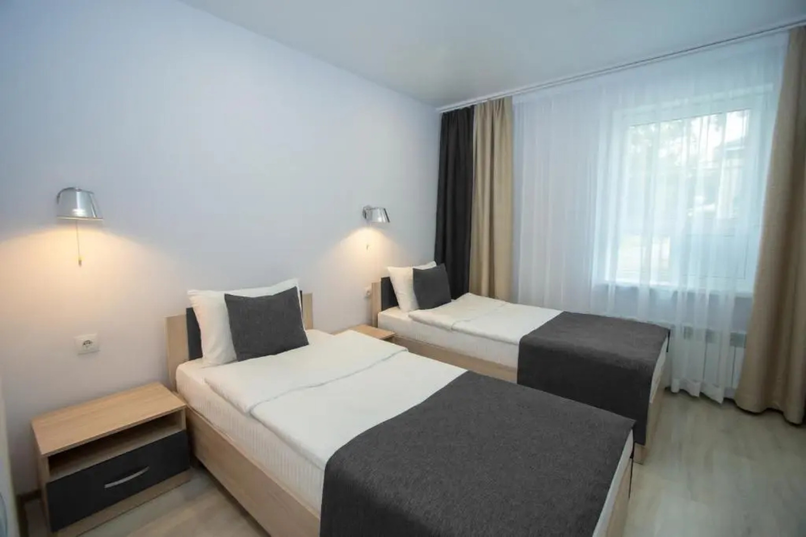 Отель Максим Белая Башня