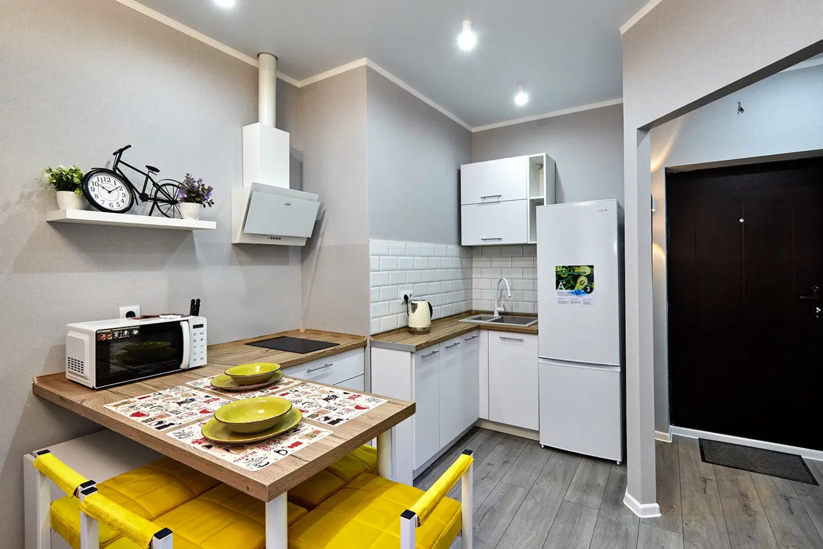 Апартаменты 1-Комнатные на Петра Метальникова 40 1