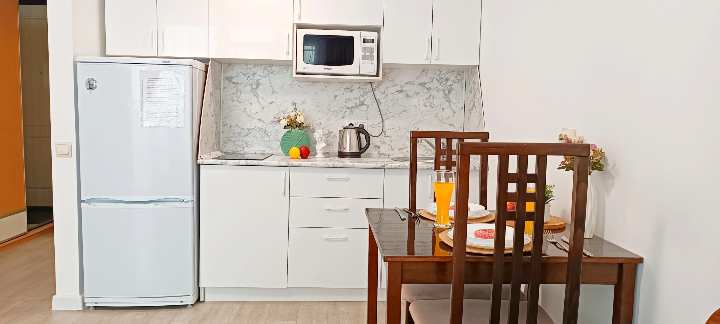 Апартаменты 100 Ночей на Комсомольском 122Г