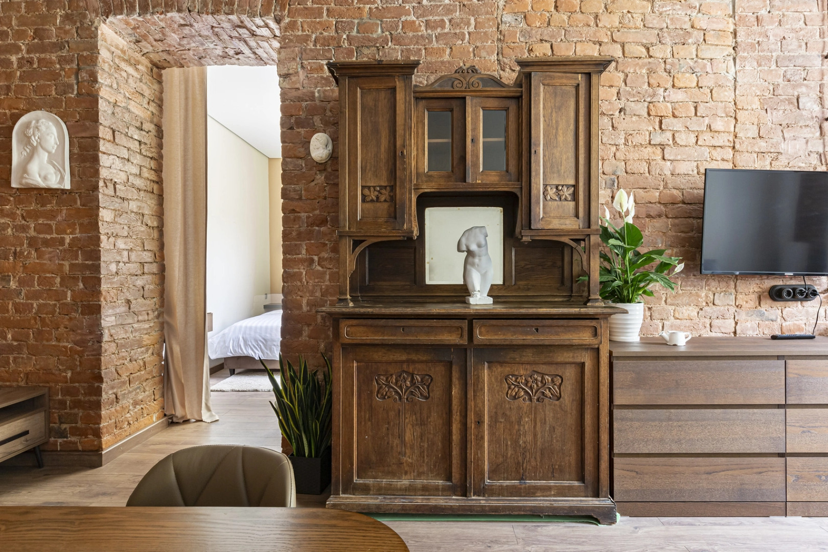 Апартаменты LetYourFlat "Classic" 2 спальни