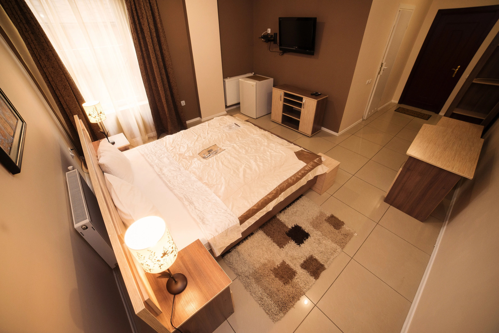 Отель Jam Trusakvets