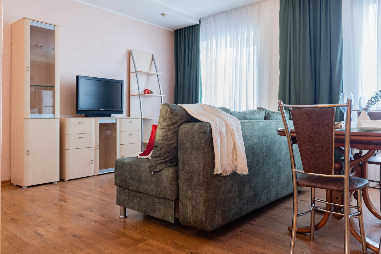 Апартаменты OK! Алексея Беленца 6