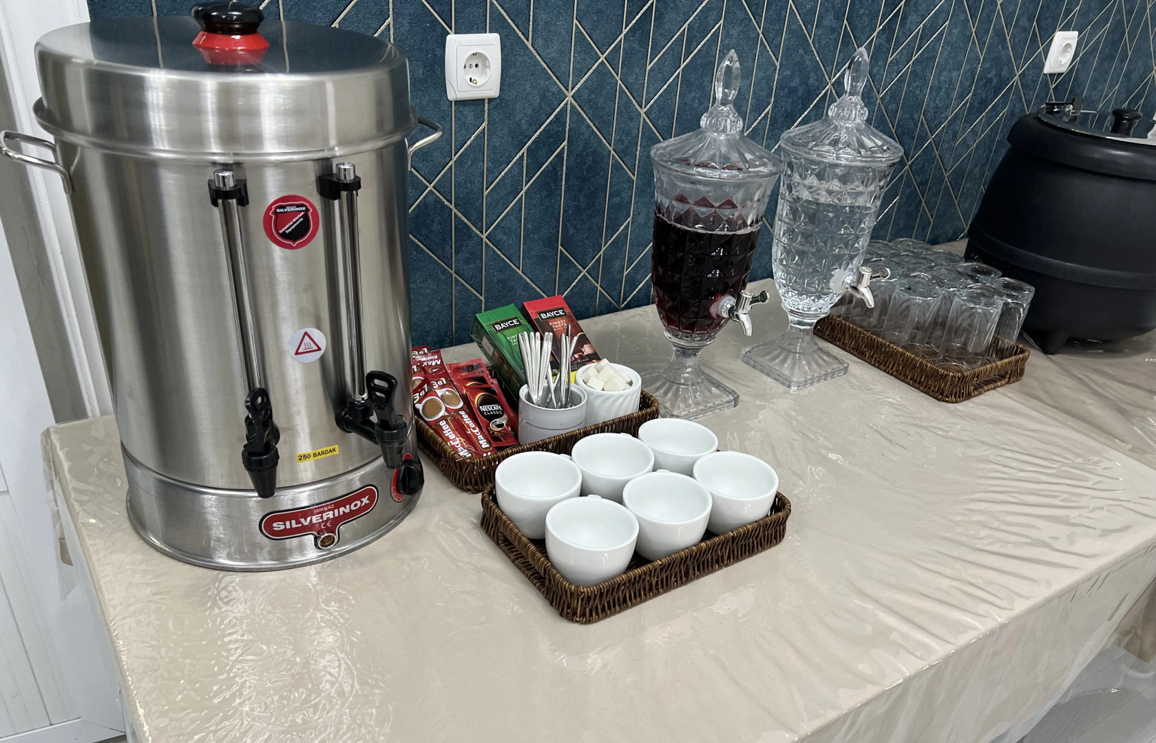 Отель DSF GARDEN HOTEL