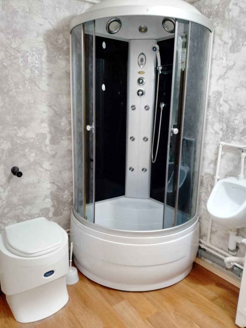 Гостевой дом Лубяной домик с видом на озеро