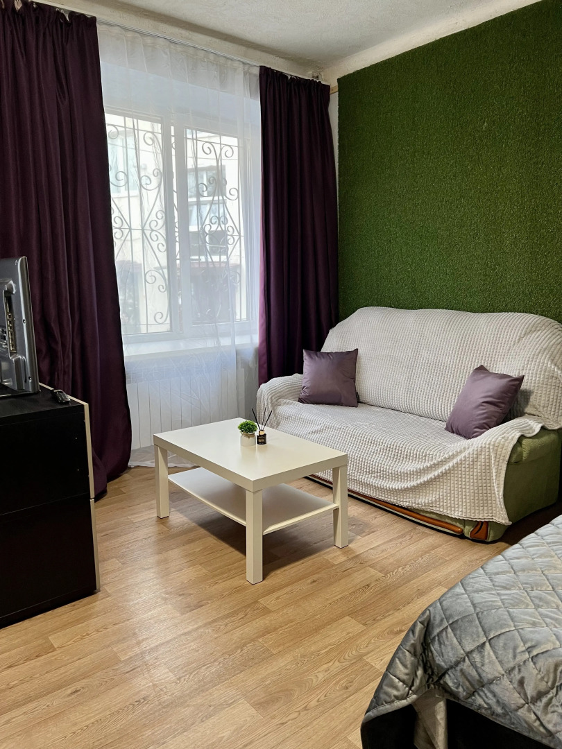 Квартира Уютная Двушка в Минуте от Вокзала