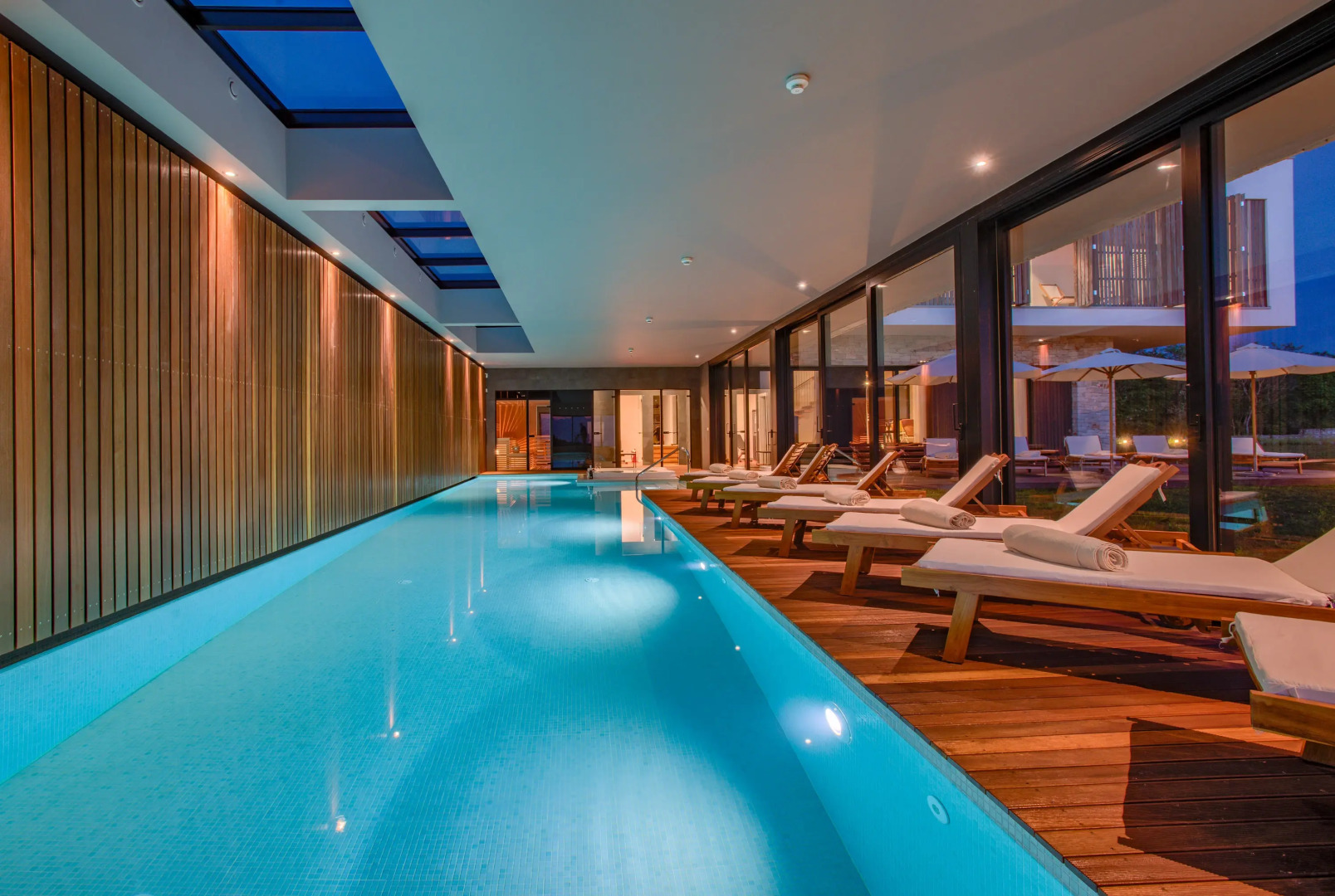 Вилла Yellow Tree