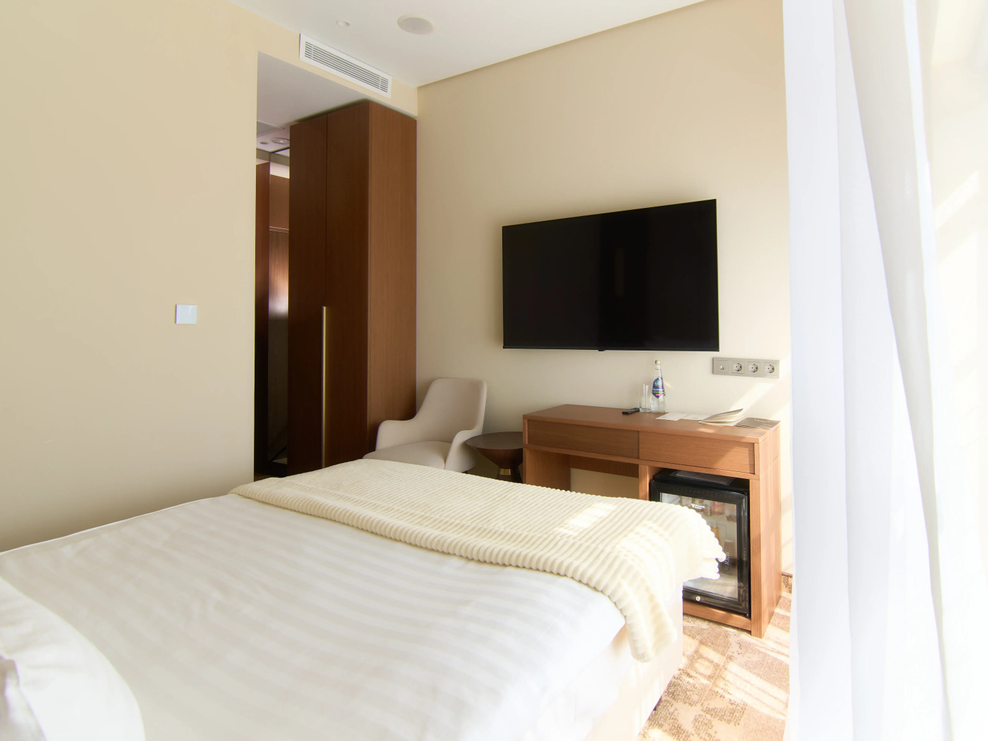 Отель Муниб