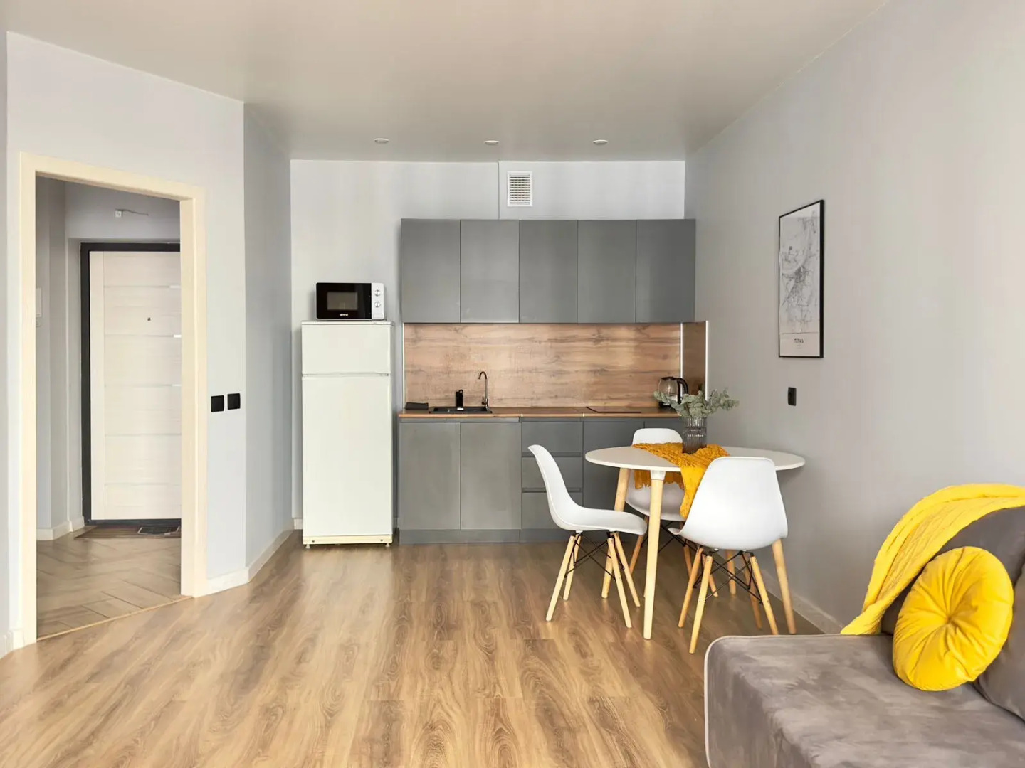 Квартира Премьер Апарт на Татьяны Барамзиной 38