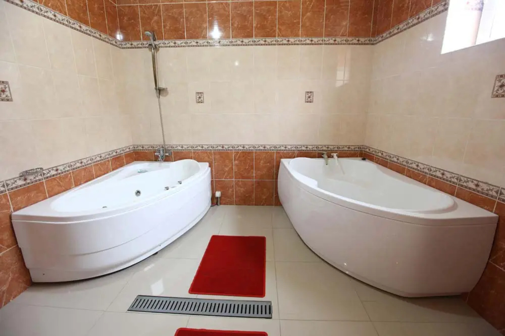 Отель Gold Mais