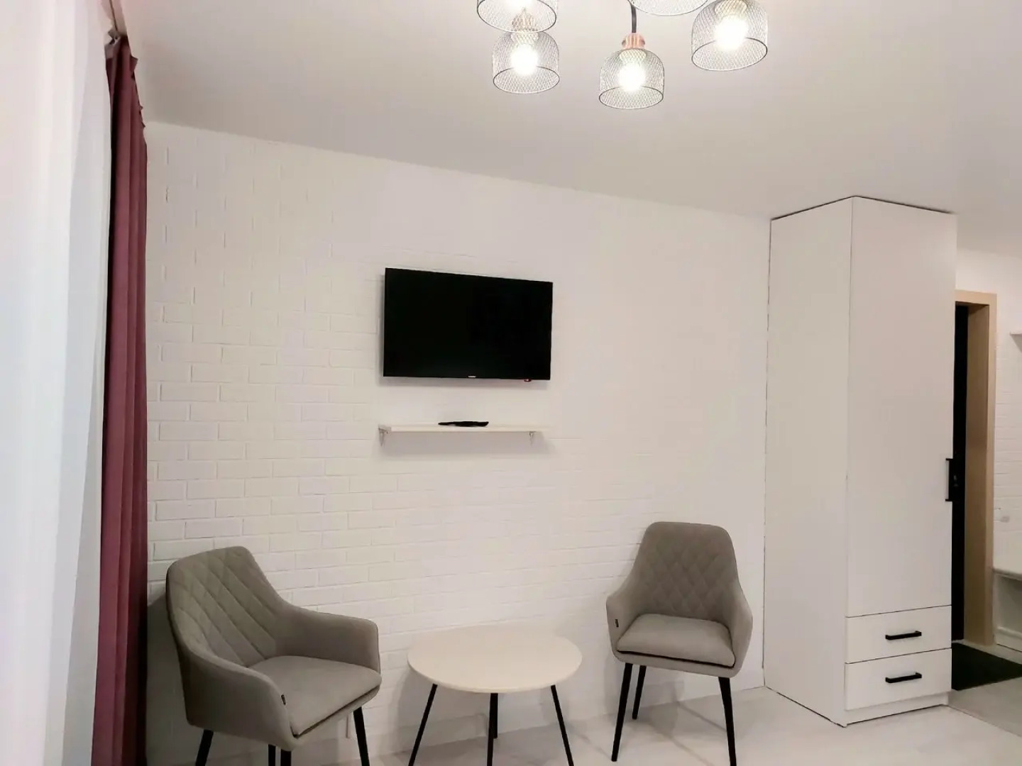 Апартаменты Стильная студия в новом городе Ульяновска у парка Прибрежный