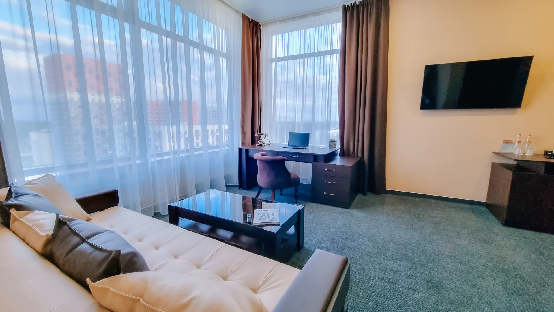 Отель Кристалл