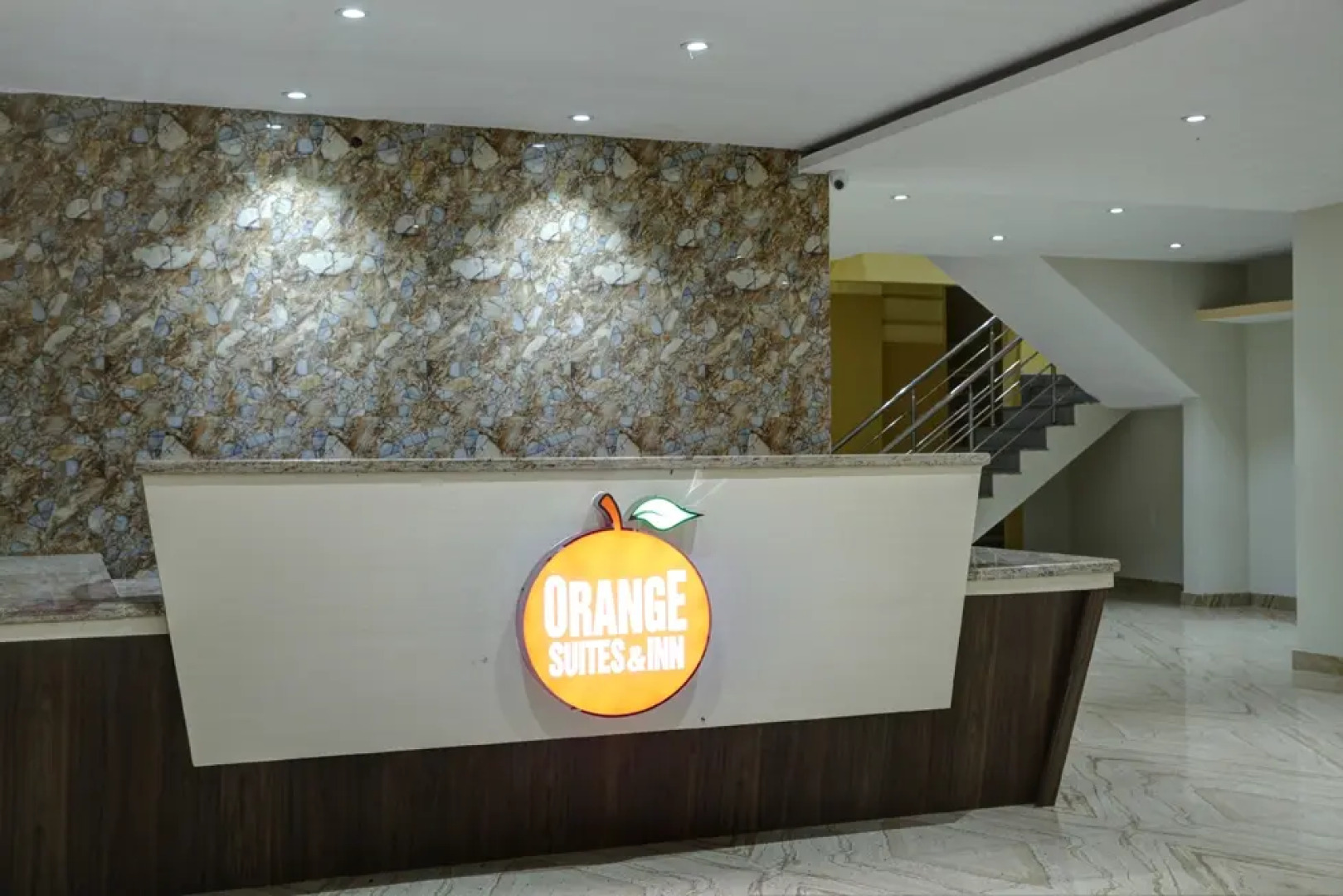 Отель Orange Suites & Inn Near Bangalore Airport