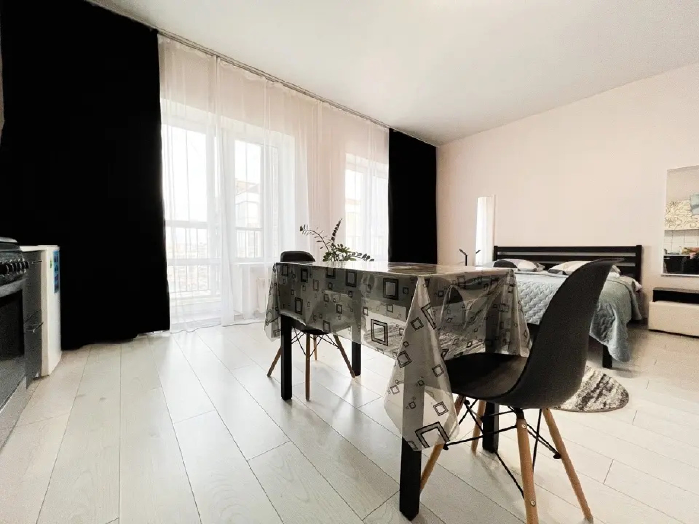 Апартаменты Красных Мадьяр 14/2