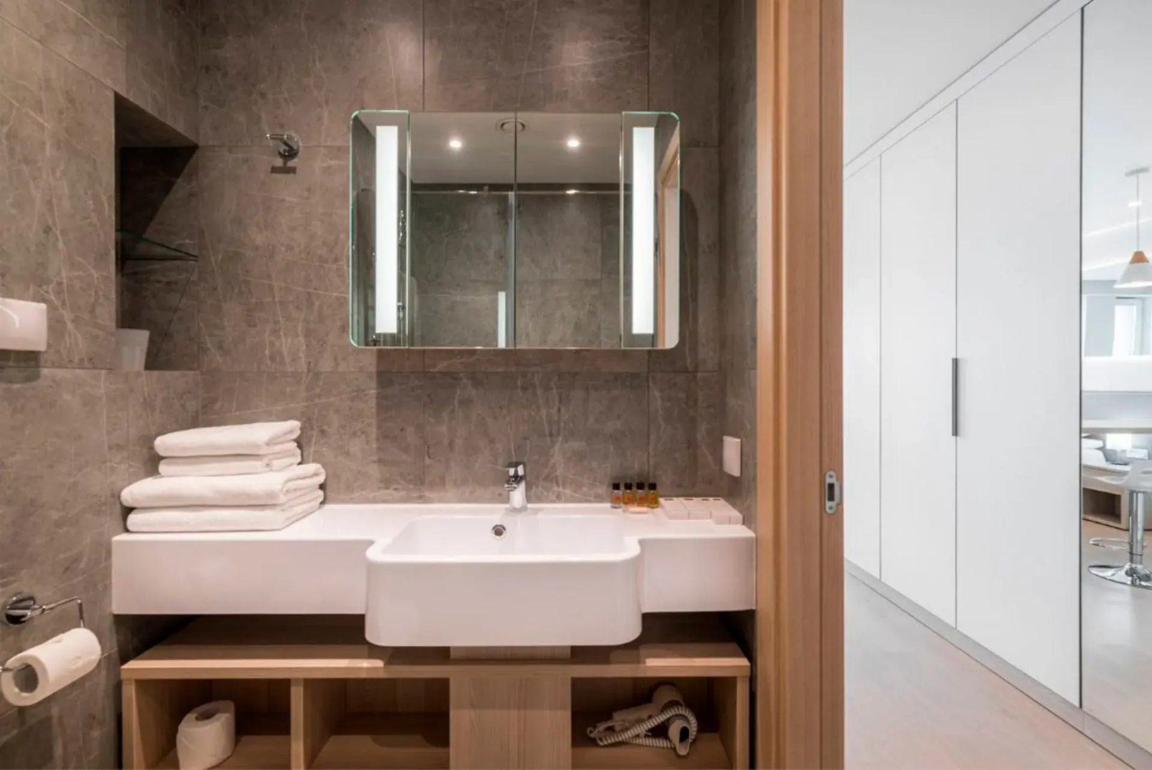 Апартаменты LetYourFlat Yes студия