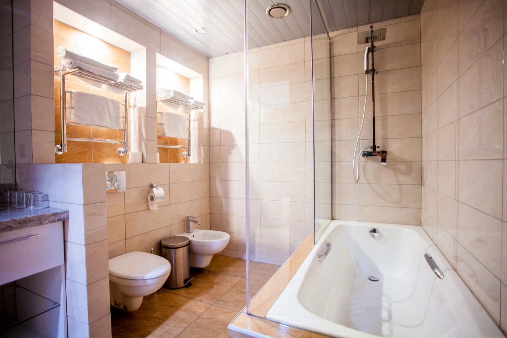 Отель Овертайм