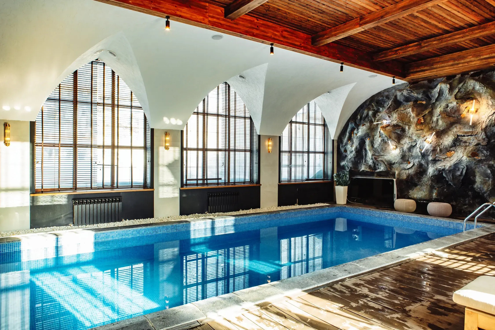 Дом у Озера Бутик-отель