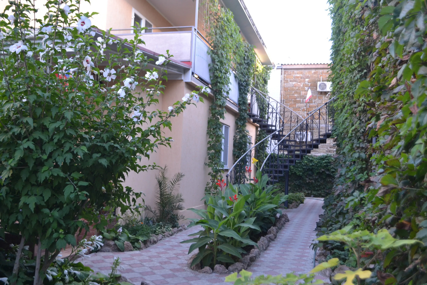 Гостевой Дом Черноморский Дворик