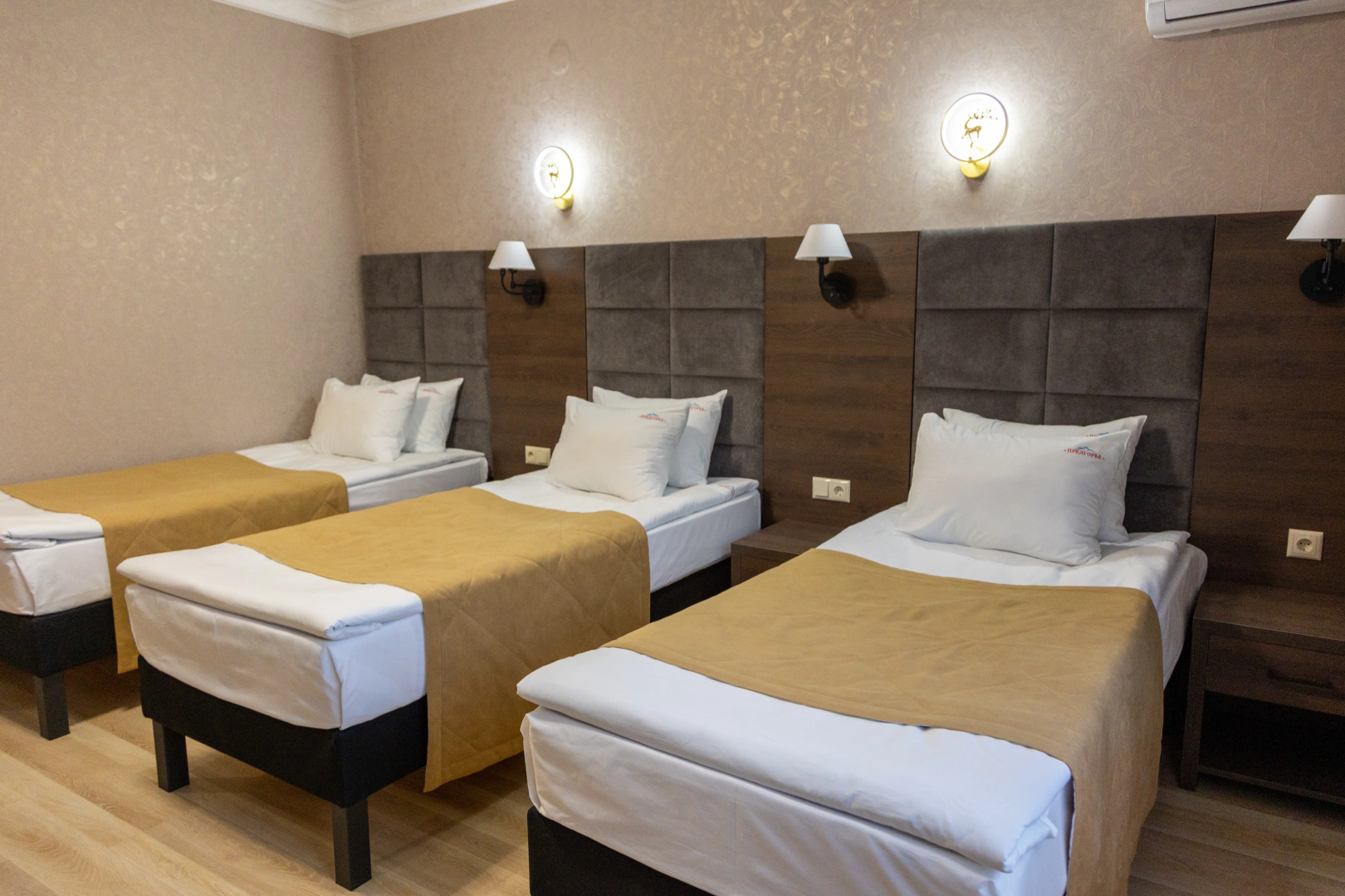 Отель Предгорье