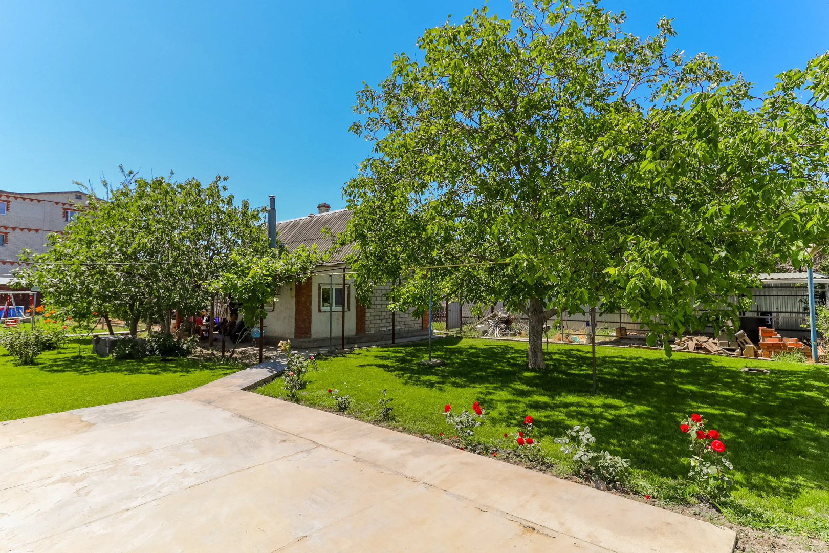 84 Guest House