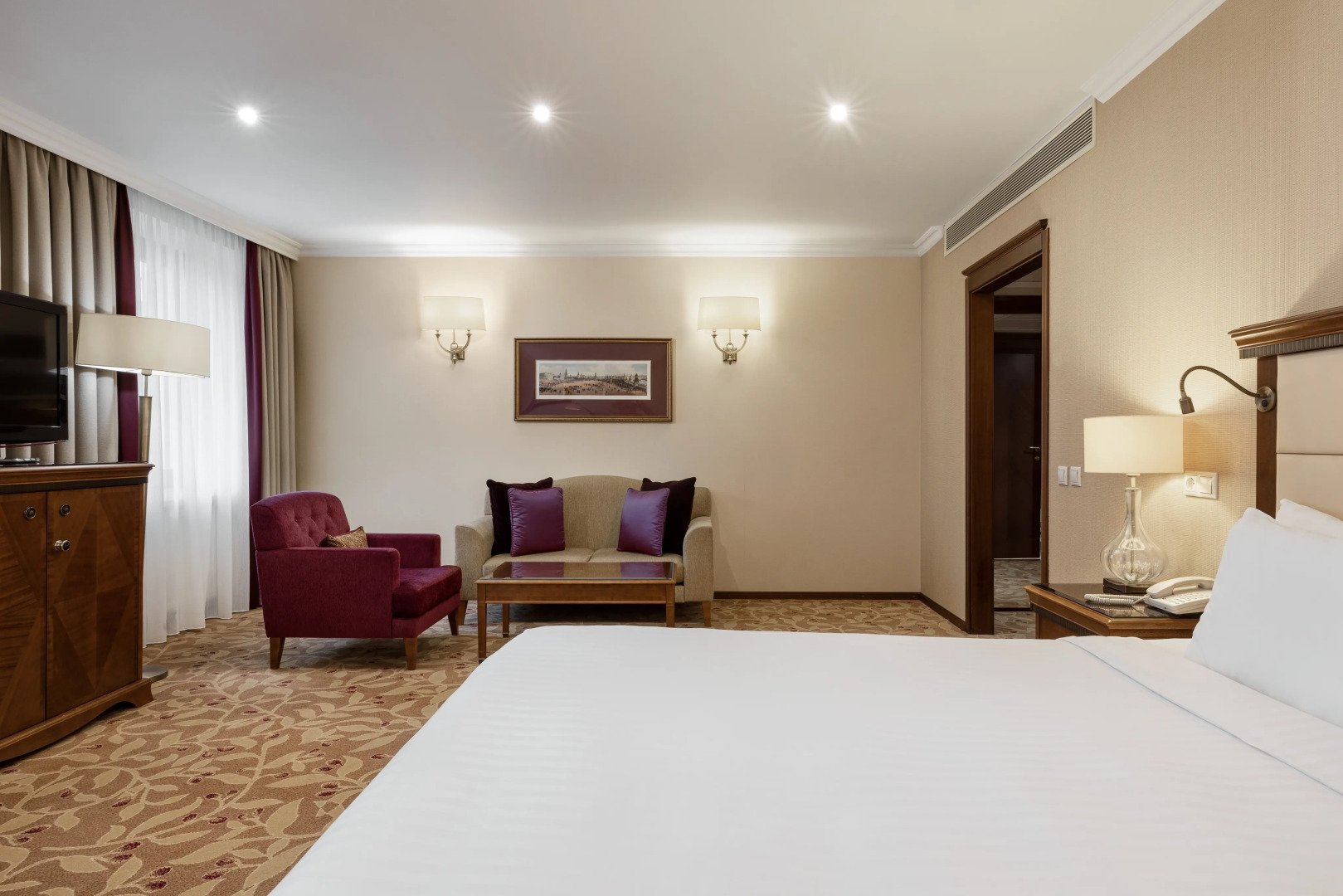 Сафмар Аврора Люкс (бывший Марриотт Ройал Аврора)