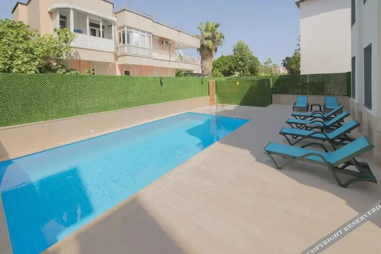 Hotel Pure Blanche Lara