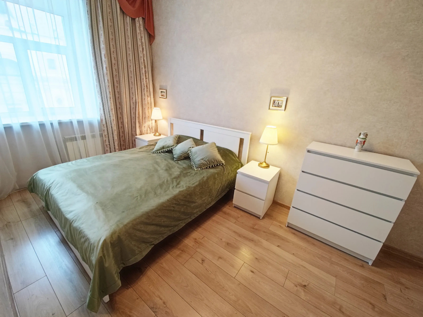 Апартаменты Камелот с шикарным видом на Невский проспект