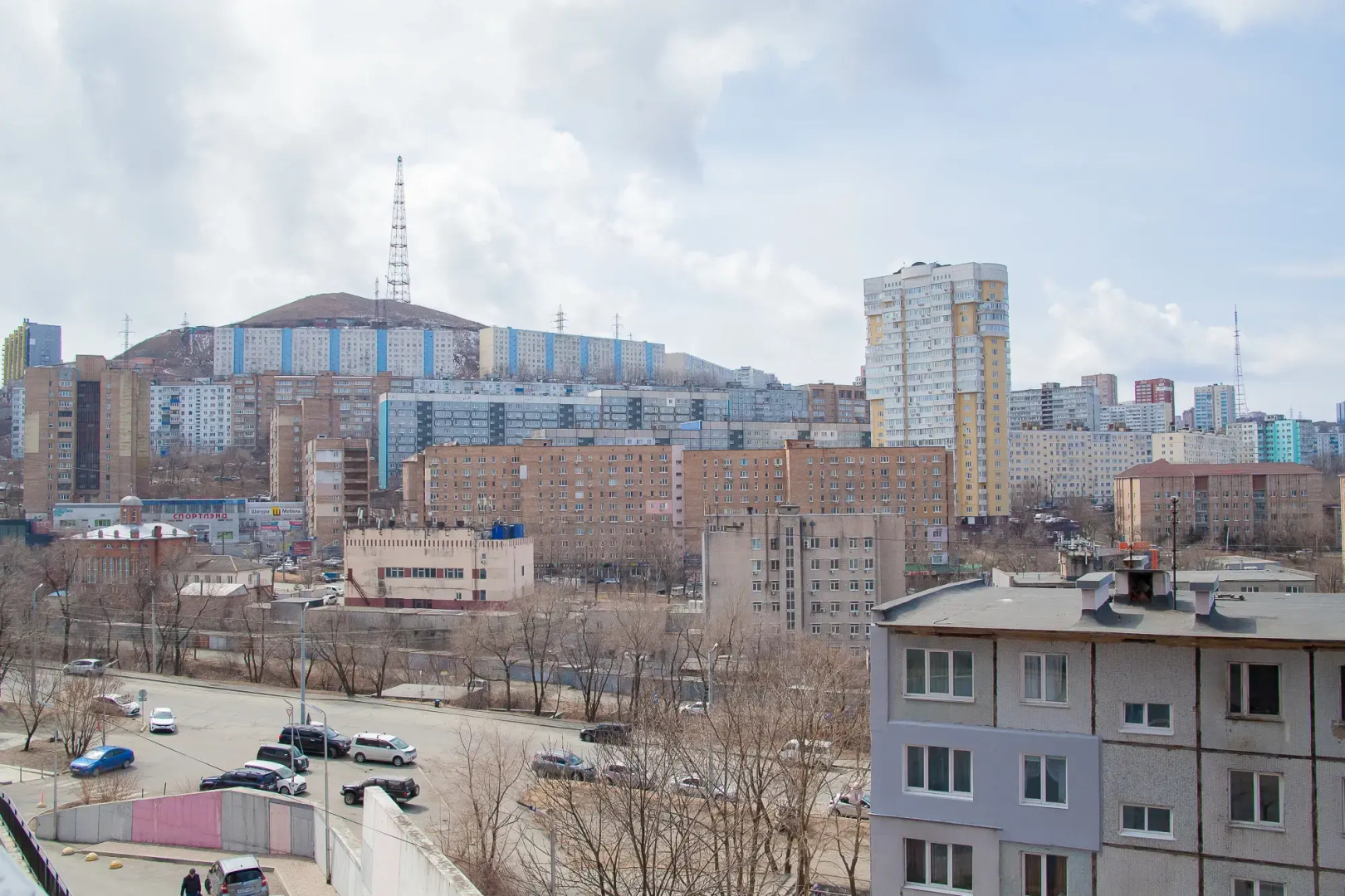 Квартира Евро Двухкомнатная в 10 минутах от центра