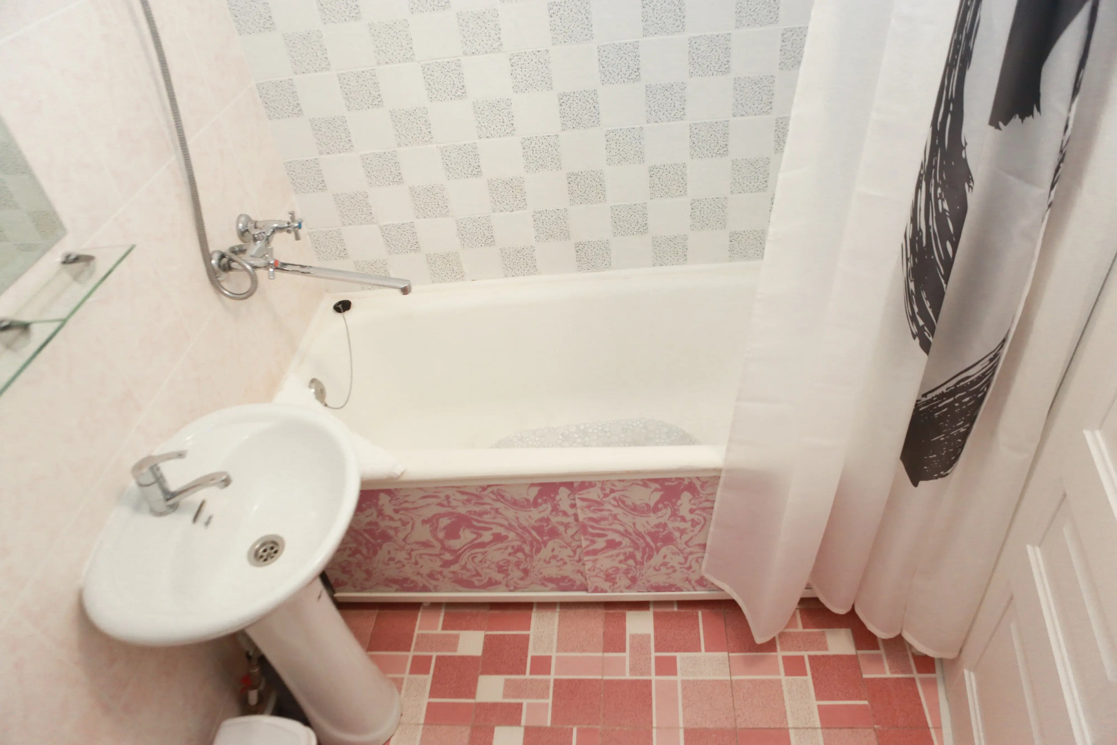 Апартаменты O.G.N.I. Тигровая, д.26