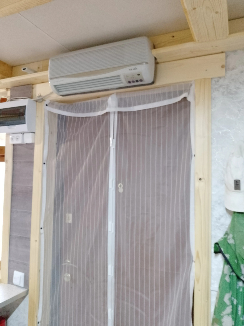 Гостевой дом Лубяной домик с видом на озеро